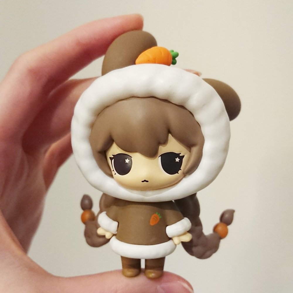 Timi Winter Series Figure - Eskimo Elf - 3/$25